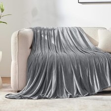 Cooling Blanket for Hot Sleepers, Summer Blanket Queen Size, Double-Sided Cold