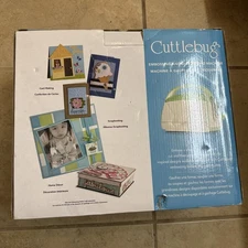 Circuit CUTTLEBUG EMBOSSING AND DIE CUTTING MACHINE NEW IN BOX OPEDED TO SHOW
