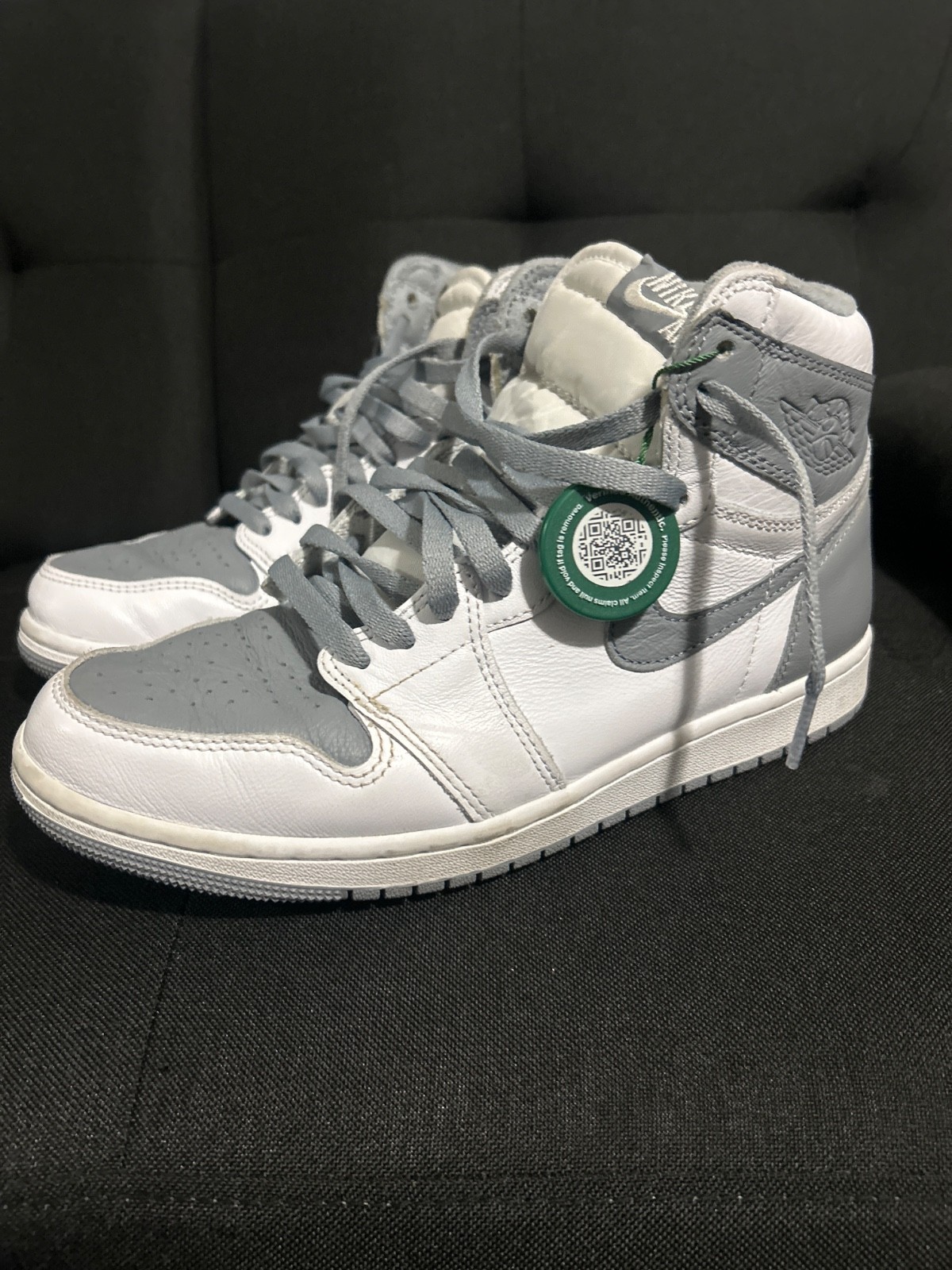 Size 8.5 - Jordan 1 Retro High OG Stealth