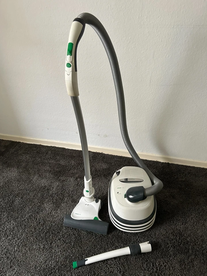 Vorwerk Kobold Staubsauger VT 270 + EB 370 + Fugendüse und weiteres Zubehör - Bild 4 von 4