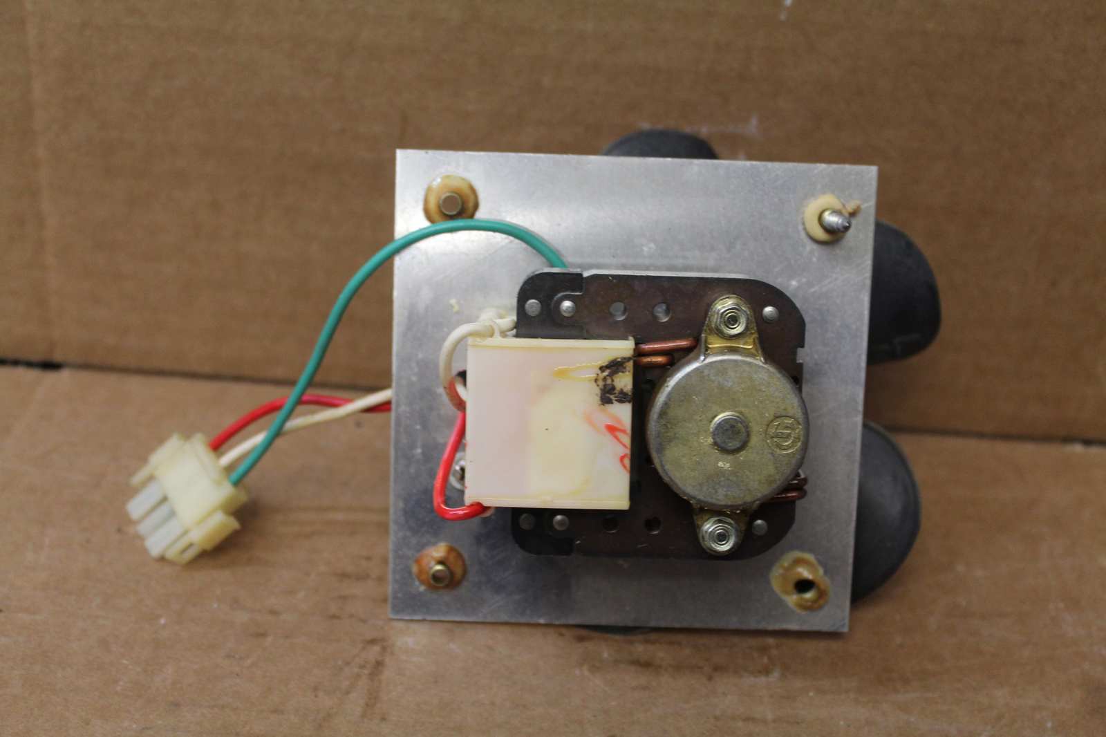 Sub-Zero 501 Refrig. Evaporator Fan Motor Ass. Part # 4200720  