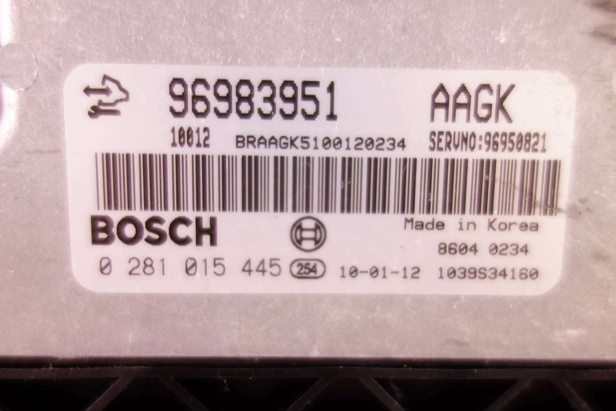 Calculateur Moteur Chevrolet Cruze 2.0 CDI Bosch - Réf. 0281015445 - Occasion
