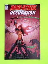 2015 Topps Mars Attacks: Occupation Trading Cards 24