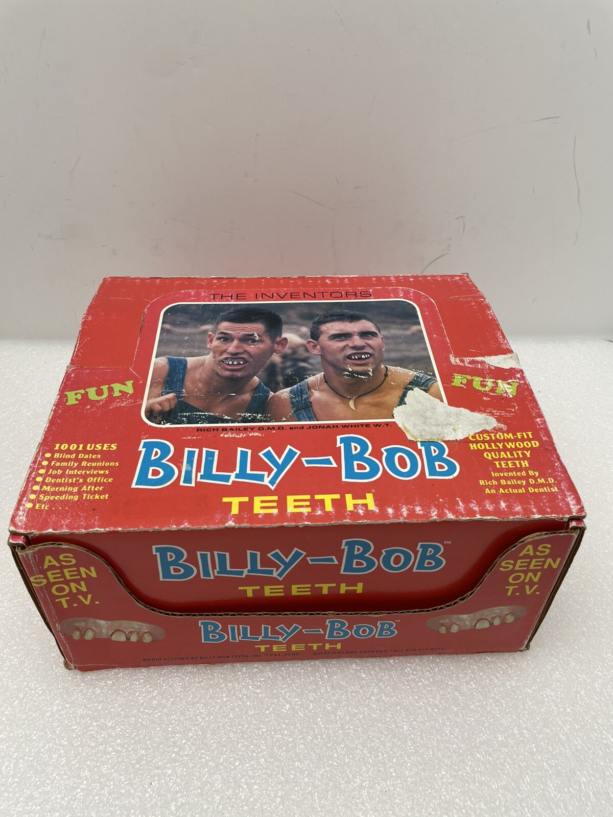 STORE DISPLAY BILLY-BOB TEETH ASOTV w/ 11 DIFFERENT NEW SETS VAMPIRE GLOW