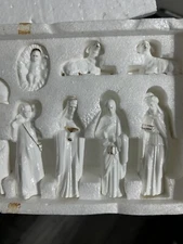 VTG Walmart Fine Bone China Miniature 12 Piece Nativity Set White Christmas
