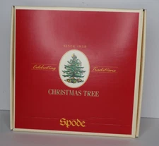 Spode Christmas Tree 4 Piece Plate Set - New in Box