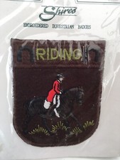 Horse Cloth Badge Red Riding Coat Equestrian: Brown Pocket Shaped: Iron on: NEW