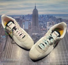 Preços baixos em Nike Cortez Be True 2022 | eBay