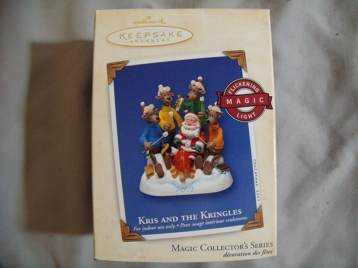 Hallmark 2003 Ornament – Kris Und Die Kringles Serie #3, Mit Flackerndem Lagerfeuer-Effekt