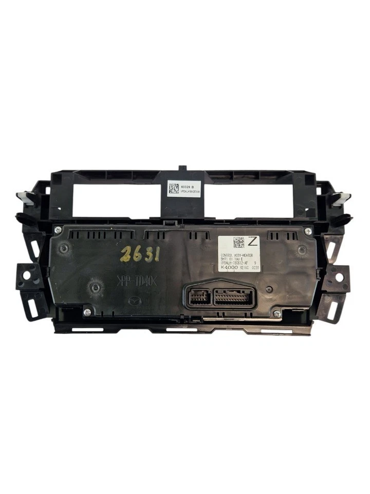 MAZDA 3 BM/BN klimabedienteil Heizung Heater Climate Control bht161190e - Image 2 of 4