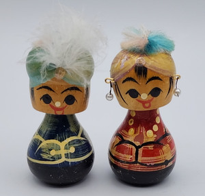 Kokeshi Dolls Spring Bobble Nodder Bride and Groom? Roughly 2 3/4" Tall