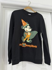 Walt Disney World Parks 2025  Wizard Mickey Pullover Sweatshirt Medium