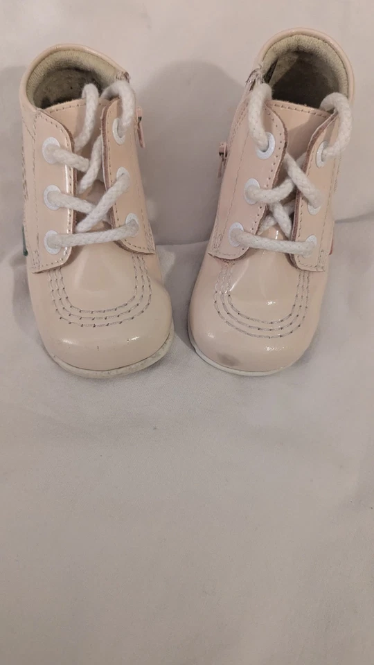 Kickers Bebé Niñas Rosa Botas Zapato Talla 3 EUR 19 Foto 2 de 4