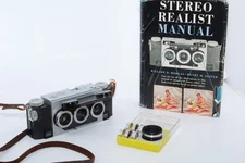 Stereo Realist f2.8 35mm Film Stereo Camera by David White. Manual & Filter Kit.