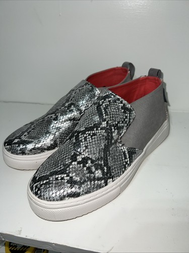 Chaussures Hey Dude Peyton femmes 6 métallisées imprimé serpent gris à enfiler confort décontracté - Photo 6/12