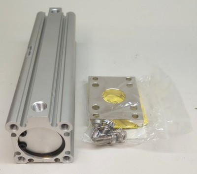 SMC CDQ2G32-135DCMZ-X Compact Cylinder 135mm Stroke CQ2-Z Series