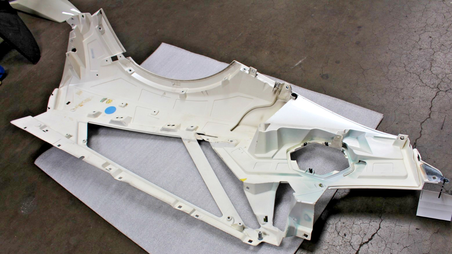 Lamborghini Aventador LP740, RH, Right, Quarter Panel, Used, P/N 470854960K