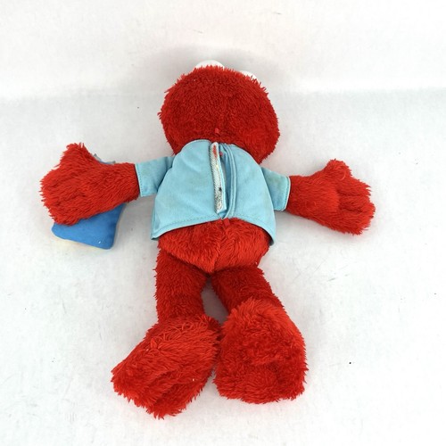 Sesame Street Elmo's World Musical Talking Singing Battery Operated Toy Plush - Picture 3 of 3