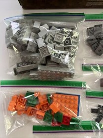 LEGO Minecraft Set# 21113 The Cave Night 100% Complete w Box & Instruction