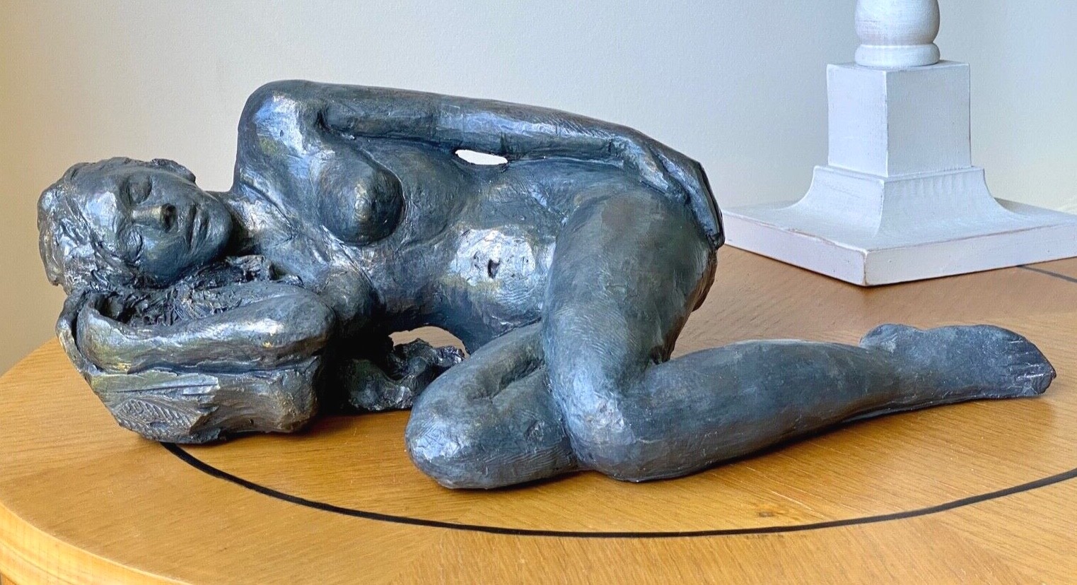 Sculpture unique Michèle terre cuite patinée bronze H15 L42 P22cm