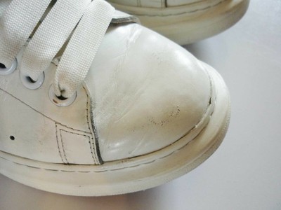 alexander mcqueen black glitter back