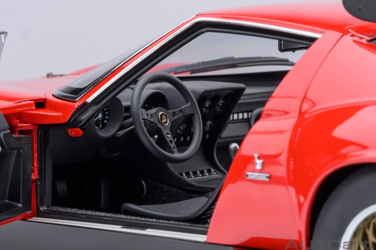 Lamborghini Jota 赤1/18 Lamborghini Miura SVR “JOTA” Red 1/18 Autoart 79171 J-1661