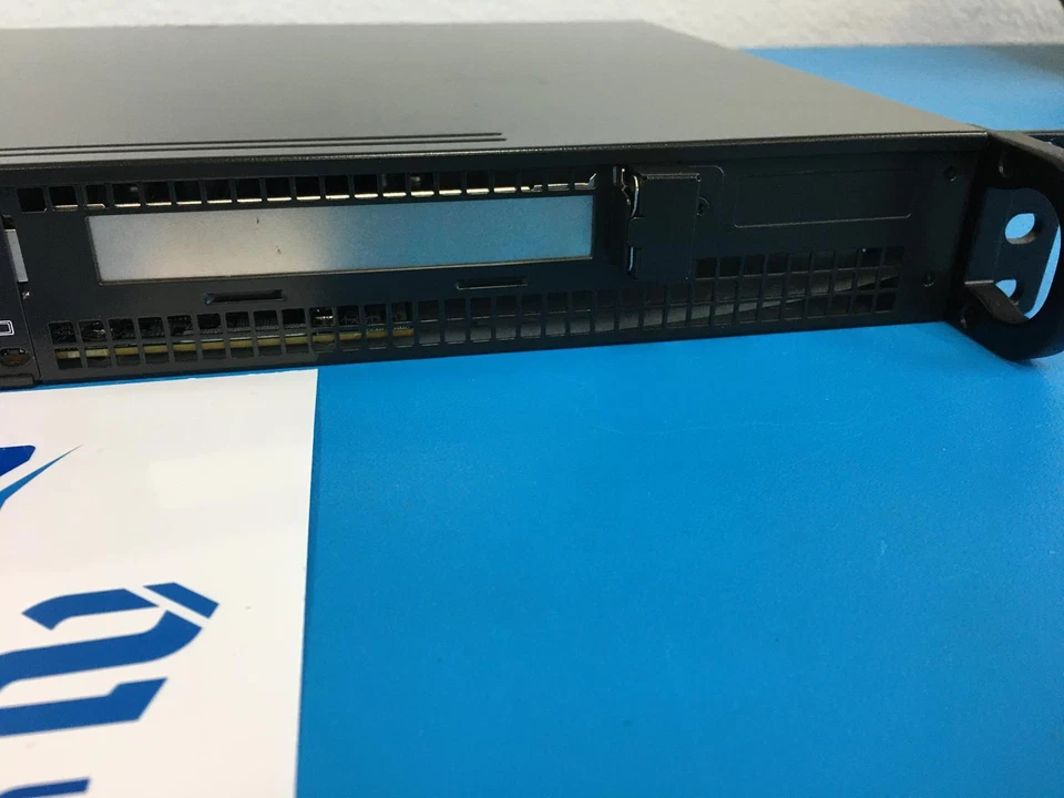 SUPERMICRO Server SYS-5018D-FN8T w/ Intel D-1518 4 Core 256GB SSD 32GB RAM - Image 4 of 4