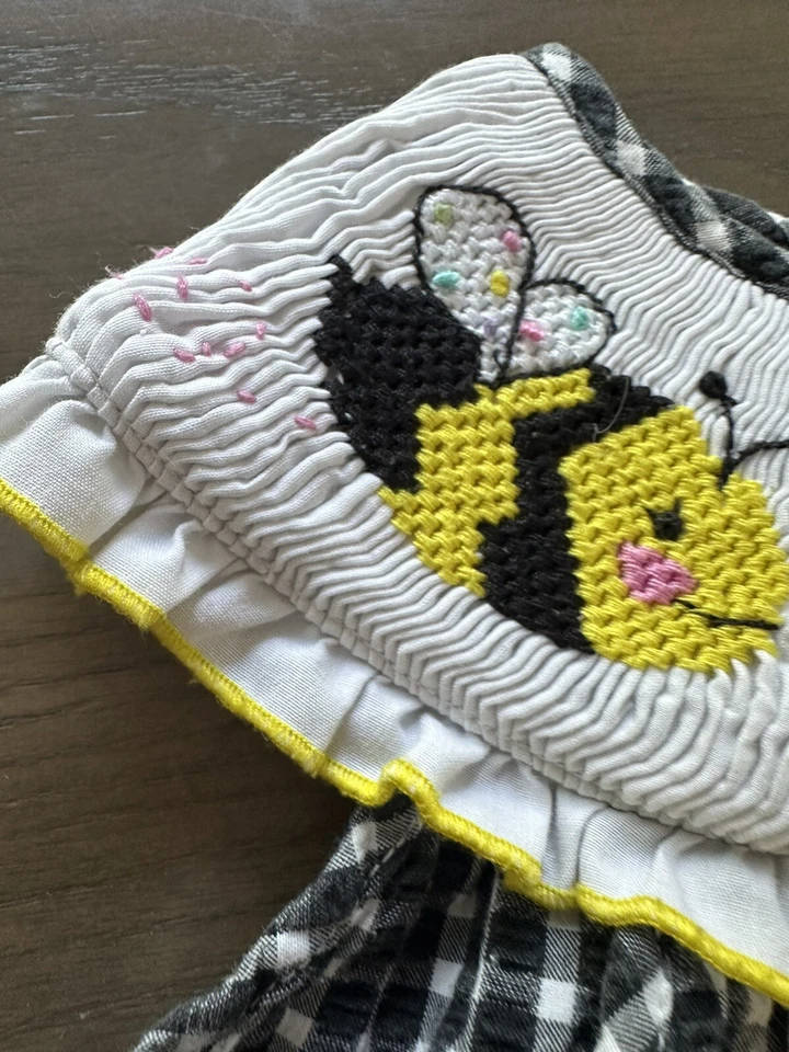 Vestido de verano Marmellata para niñas talla 6X abejorros vintage negro blanco lindo Foto 2 de 4