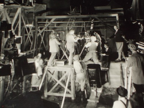 Rare Original VTG 1924 Painted Lady or Women Movie Production Photo Still - Picture 2 of 4