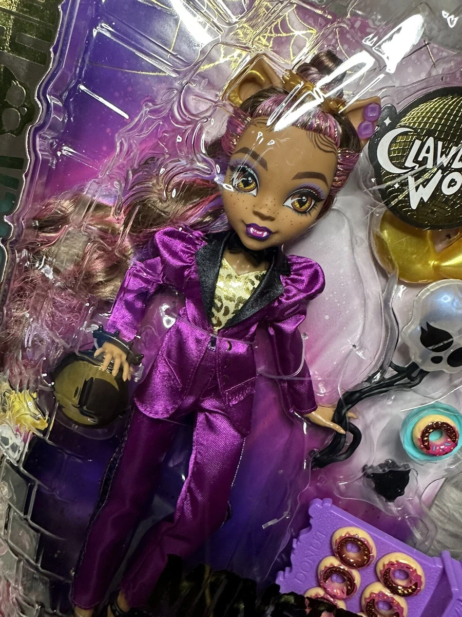 Monster High Clawdeen Wolf Doll in Monster Ball Party Fashion with Themed  Accessories Like Balloons