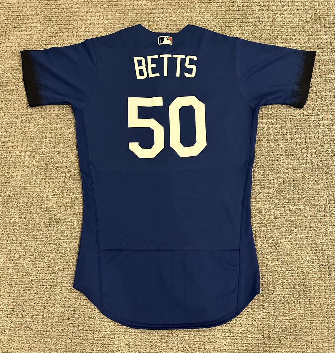 Dodgers BETTS ユニフォーム　のみ　XL Mookie Betts Los Angeles Dodgers Gold & White 2025 WS