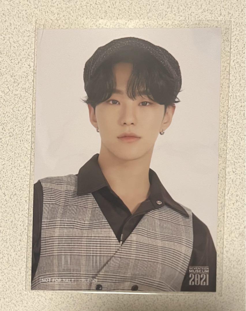 HOSHI 額装写真SEVENTEENmuseum 2019 230328 Hoshi Instagram Update : r/seventeen