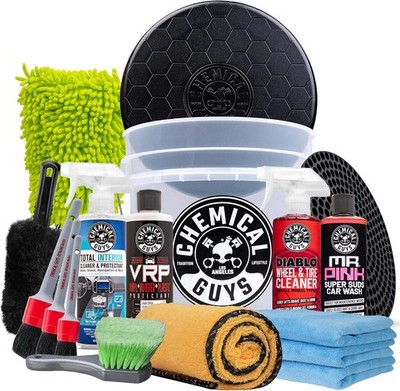 Chemical Guys - Car Detailing Kit - 17 Piece Kit