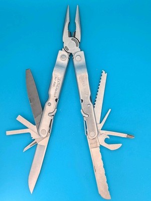 Vintage LEATHERMAN Super TOOL 200 Multi Tool! 08/03 Date Stamp! ENVIRONMENTAL..