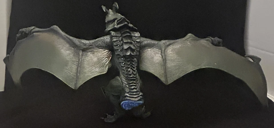 Pacific Rim ЛЕТАЮЩАЯ ВЕРСИЯ ФИГУРКИ КАЙДЗЮ ОТАЧИ 2016 NECA Monster - Изображение 3 из 4