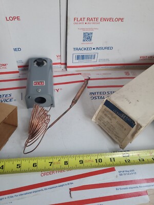 Johnson Controls A19ABC-4C Penn Temperature Control A19ABC4C NEW , S2