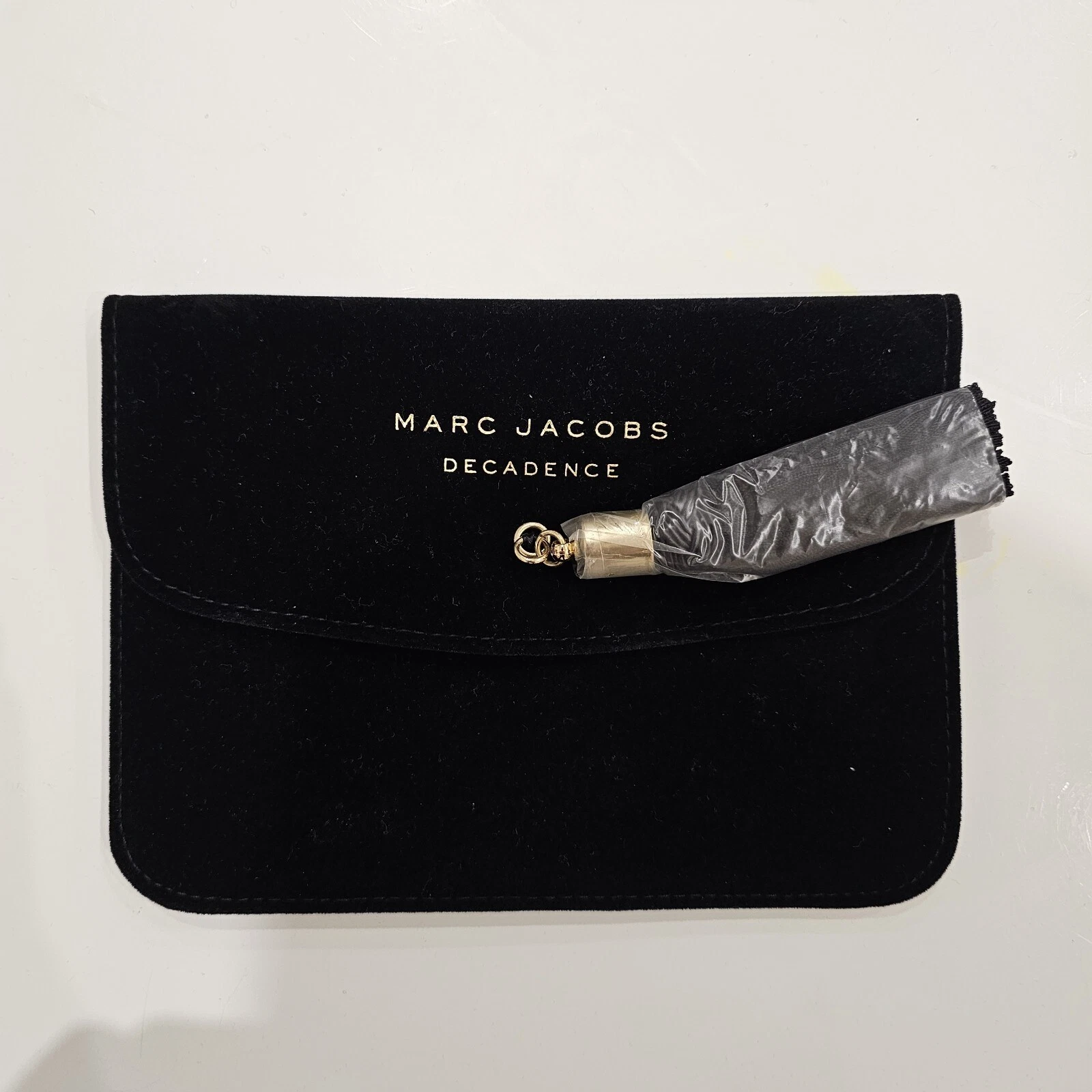 MARC JACOBS DECADENCE TASSEL CHARM BLACK DELUXE POUCH CLUTCH BAG