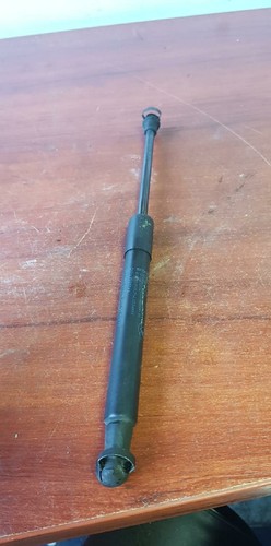 BMW 5 E60 525i Motorhaube Federbein vorne rechts 7008745 3.0 Benzin 160kw 200...