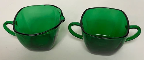 Anchor Hocking Vintage Emerald Green Depression Glass Sugar And Creamer Set