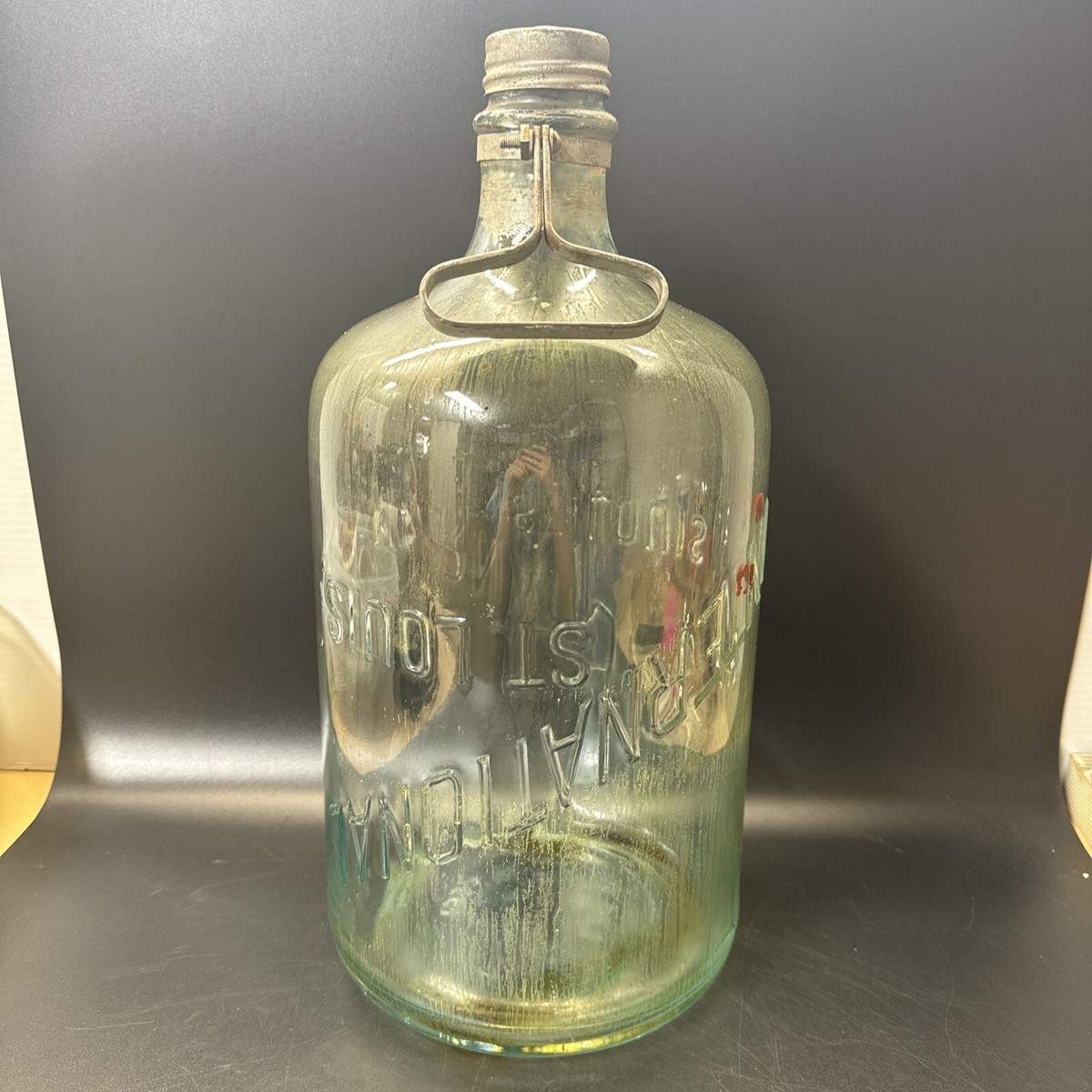 ヴィンテージボトル ANTIQUE Vintage Large GLASS BOTTLE International St.Louis With