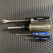 Lot Of 4 Husky Assorted Screwdrivers