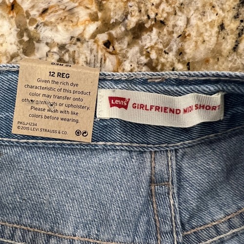 NWT Levi's Girls' Distressed Denim Girlfriend Midi Jean Shorts - SIZE 12 (Girls) - Picture 8 of 11
