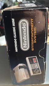 Boxed Nintendo NES Classic Mini console. Great Condition + addition controller 