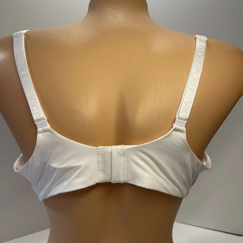 Victoria’s Secret 40 C T-Shirt Lightly Lined Wireless. NWOT - Image 4 of 4