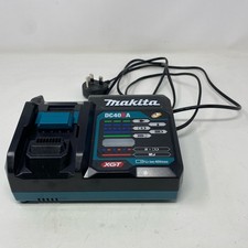 Makita DC40RA XGT 40V Fast Charger - 240V UK Plug, Black/Teal