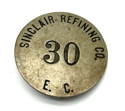 Vintage SINCLAIR REFINING COMPANY Gas Oil Employee Silver Badge / Pinback #30