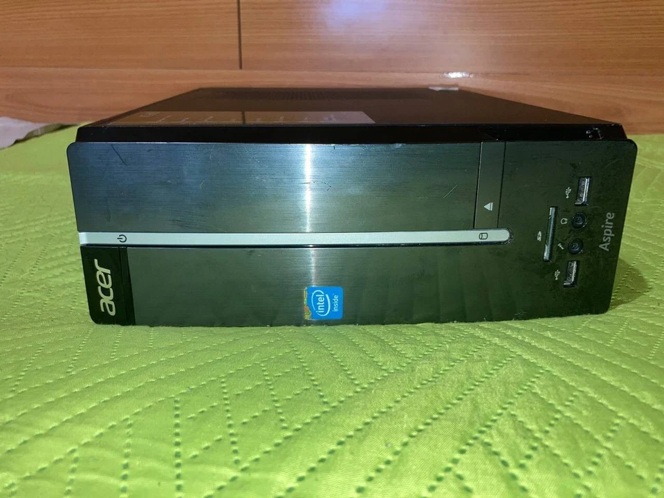 Acer Aspire XC-603 Computer Desktop PC economico 8GB RAM  240GB SSD  Windows 10 - Imagen 2 de 4