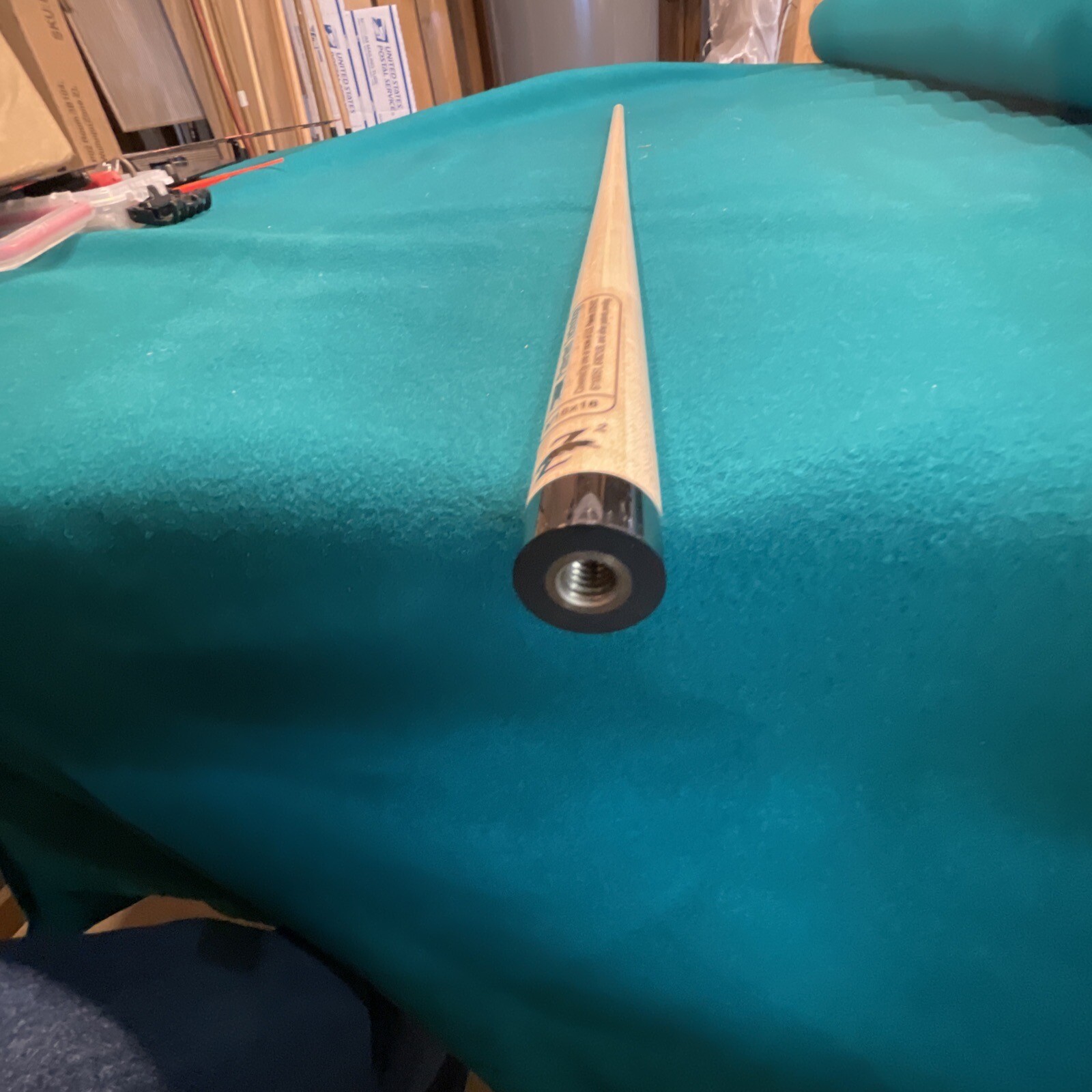 Predator Shafts Pool Cue Shaft Z2 Shaft 5/16x18 12mm 30.25 Inches