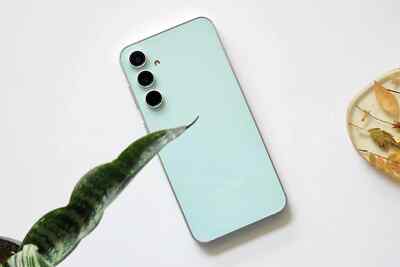 Samsung Galaxy S24 FE 8+256GB グローバル版 Samsung Galaxy S24 FE(グローバル版)(SM-S721B) 海外SIMフリースマホ