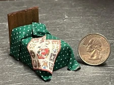 Dollhouse Miniature Bed Green C 1:48 Quarter inch scale 1/4 F182 Dollys Gallery